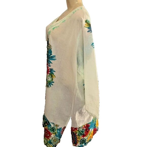 Jackpot Plus XXL White Multi Butterfly Floral V-Neck Cotton 3/4 Sleeve Tunic Top - Picture 4 of 5